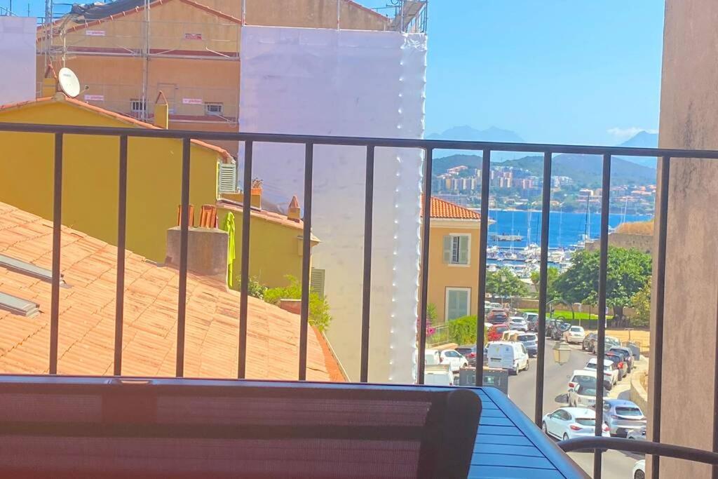 Splendide T2 vieille ville d'Ajaccio Ajaccio  Extérieur photo